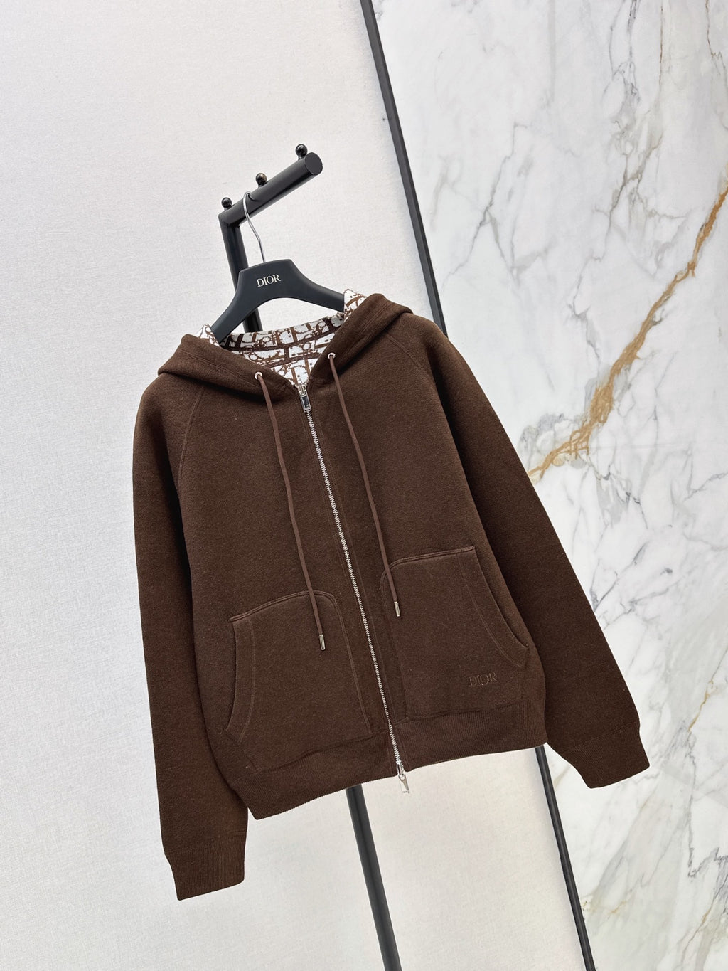 Dila Hooded Knit