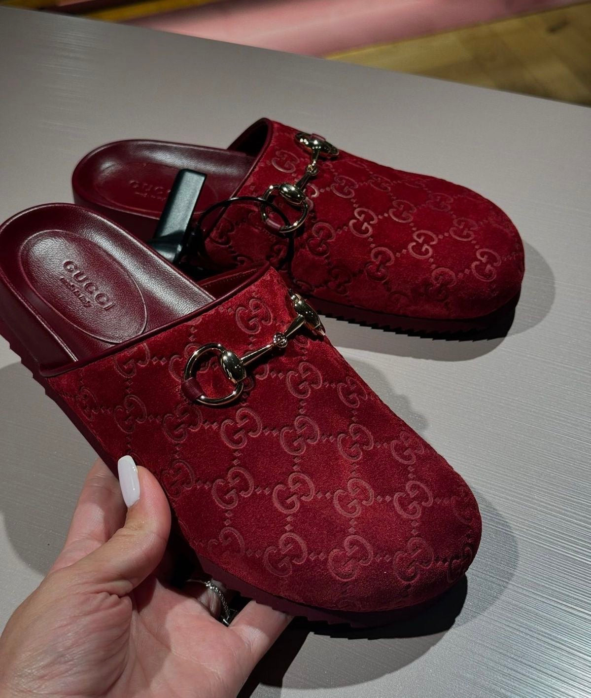 Poala Rouga Mules