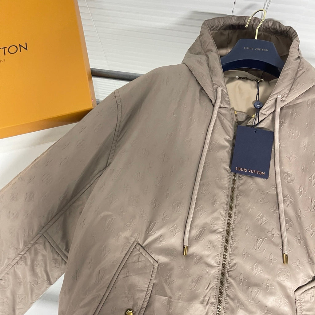 Luxina Bomber