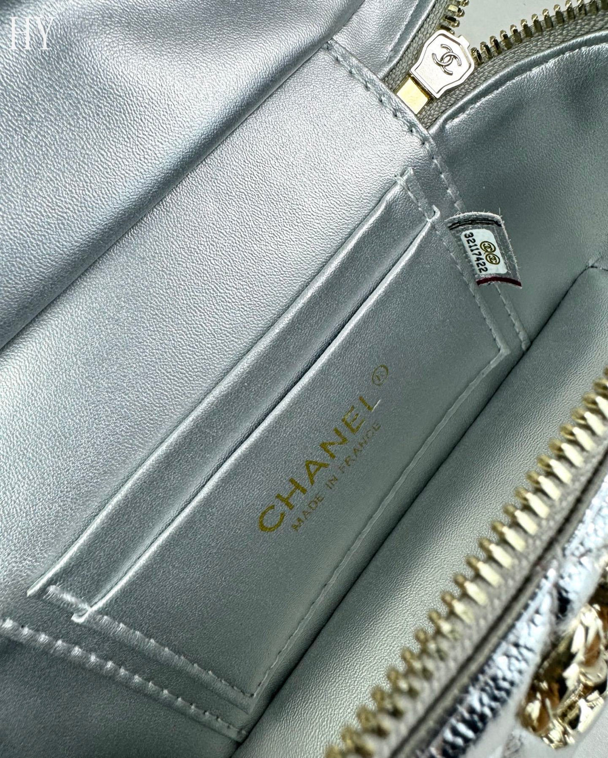 Carla Kent’s Bag