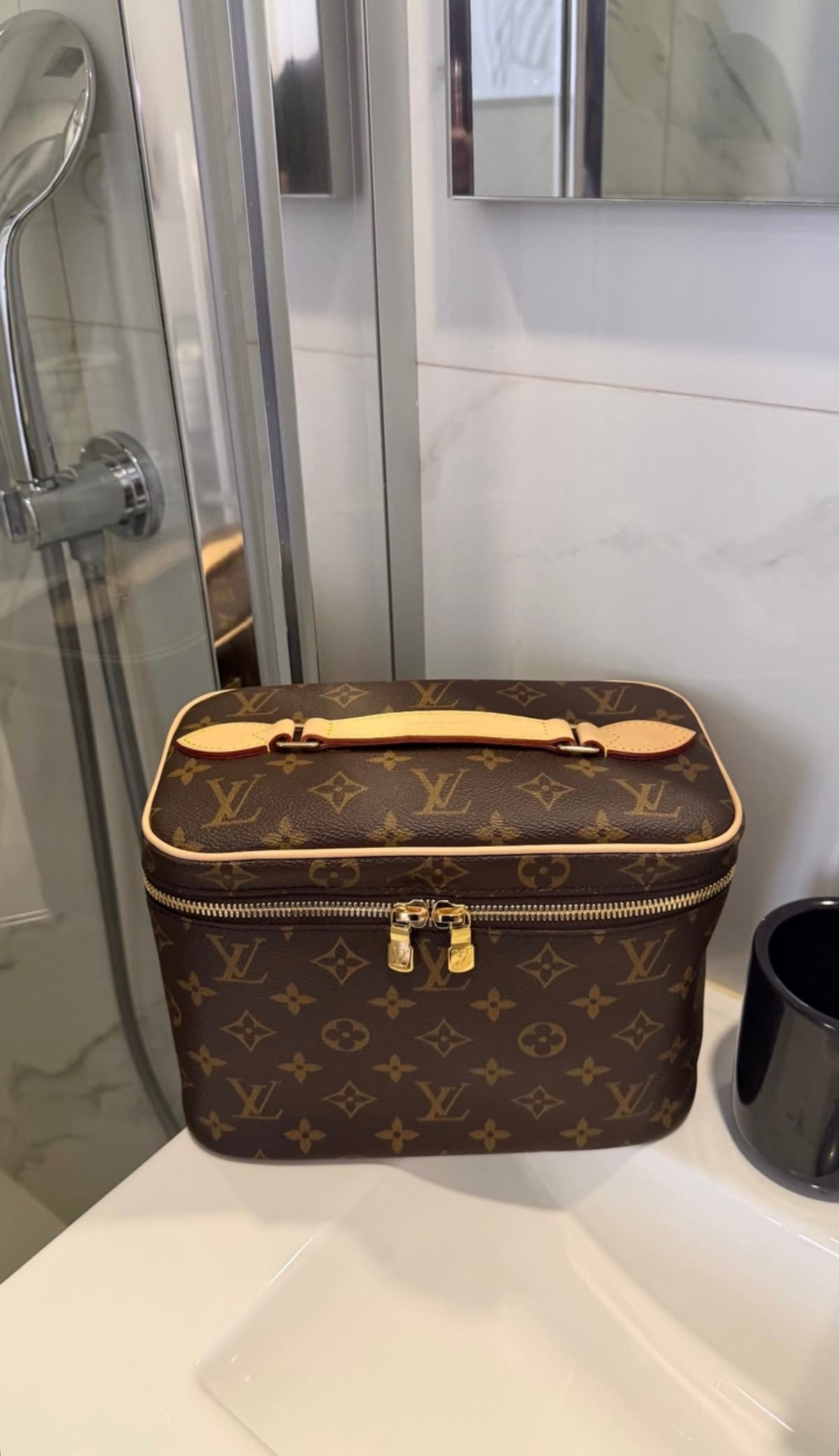 Loala Vanity Case