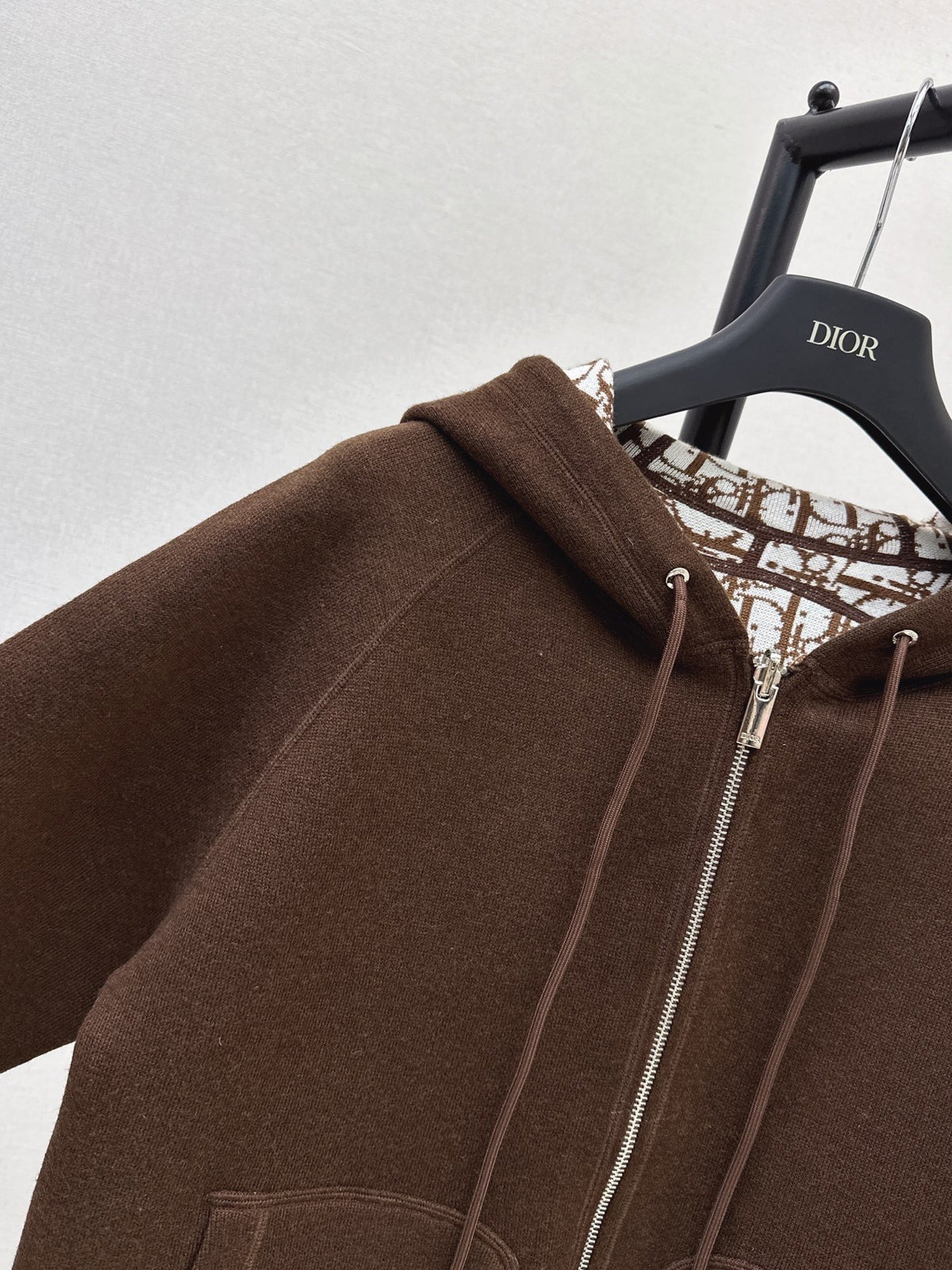 Dila Hooded Knit