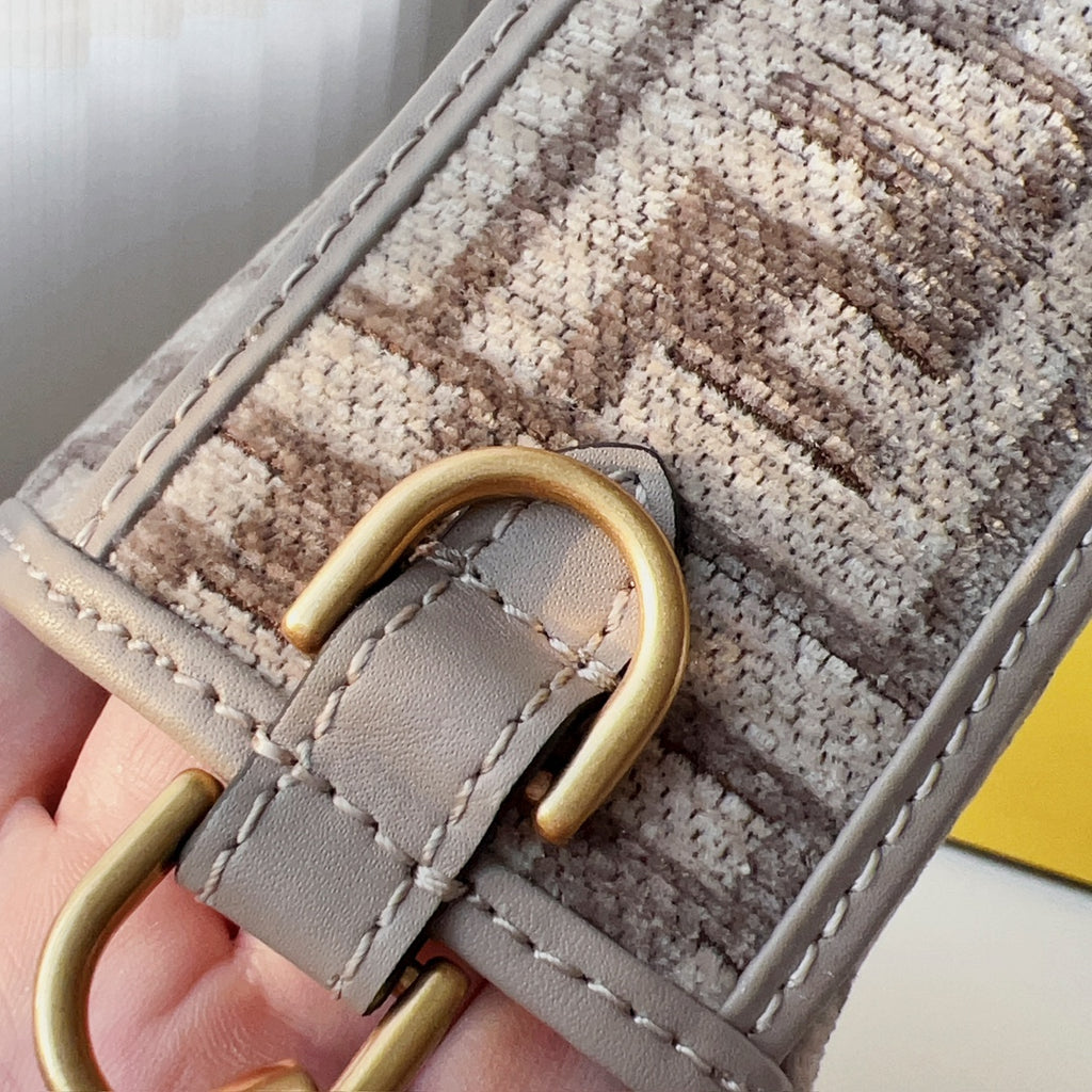 Fala Telodi Bag