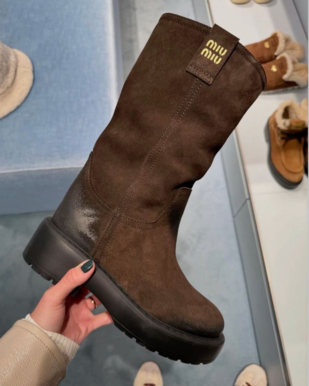 Mila Conka Boots