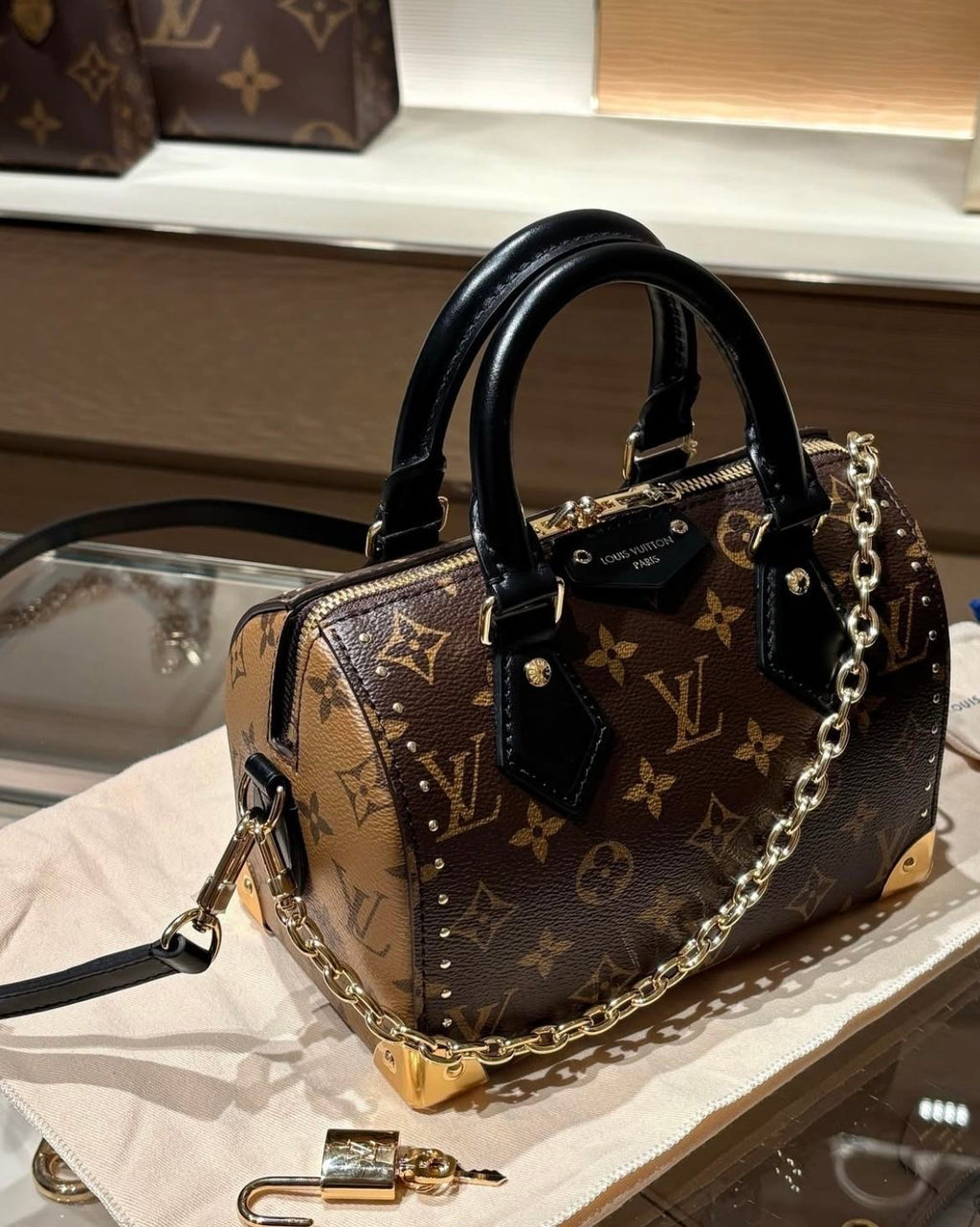 Loala Gentra Bag
