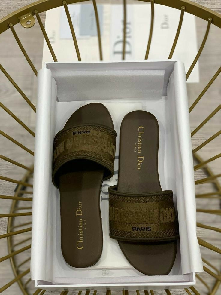 Diala Gafa Slides