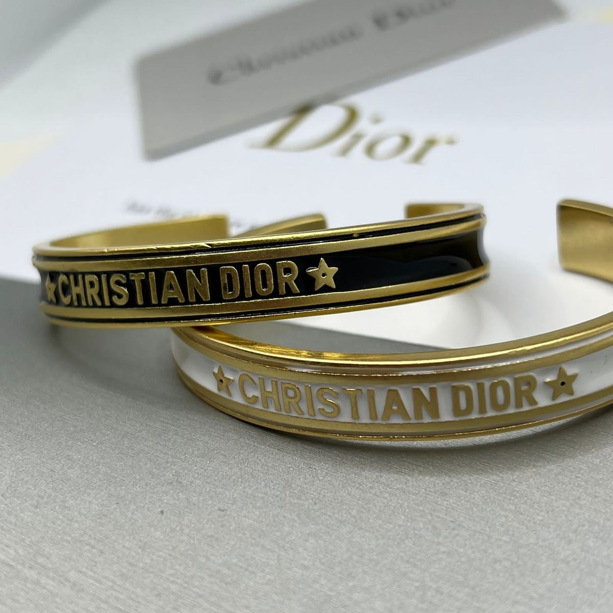 Dila Bangle