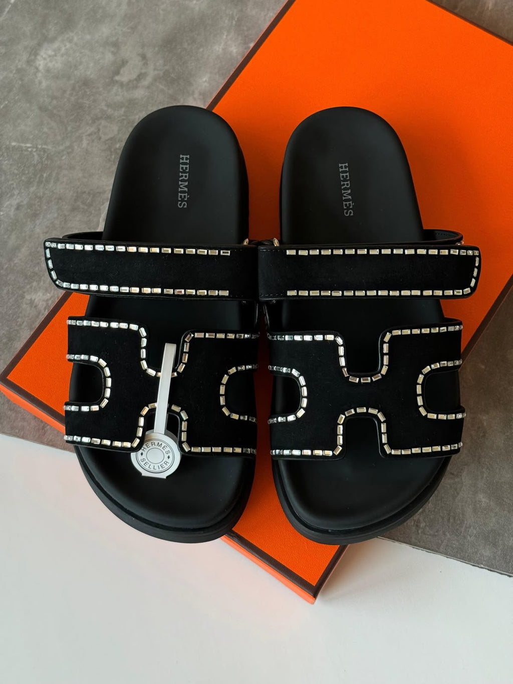Hila Pixoa Slides