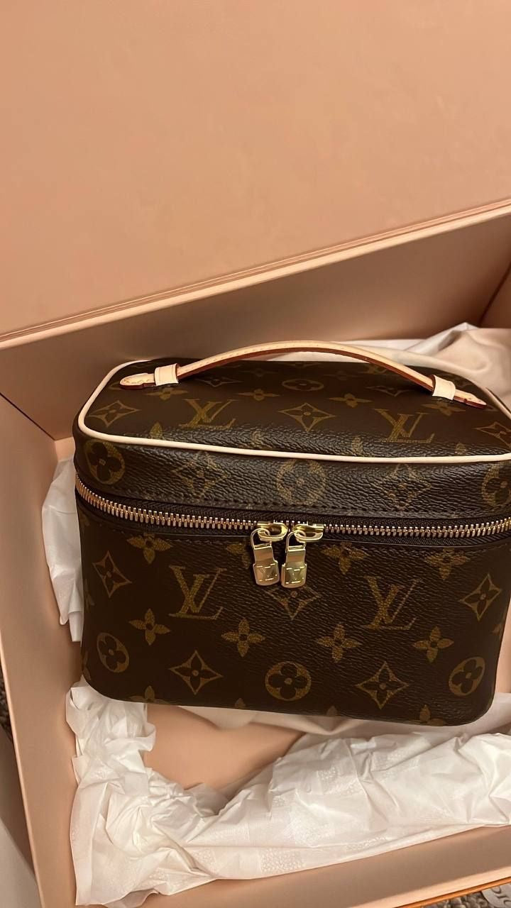 Louis Vuitton monogram bag in packaging 