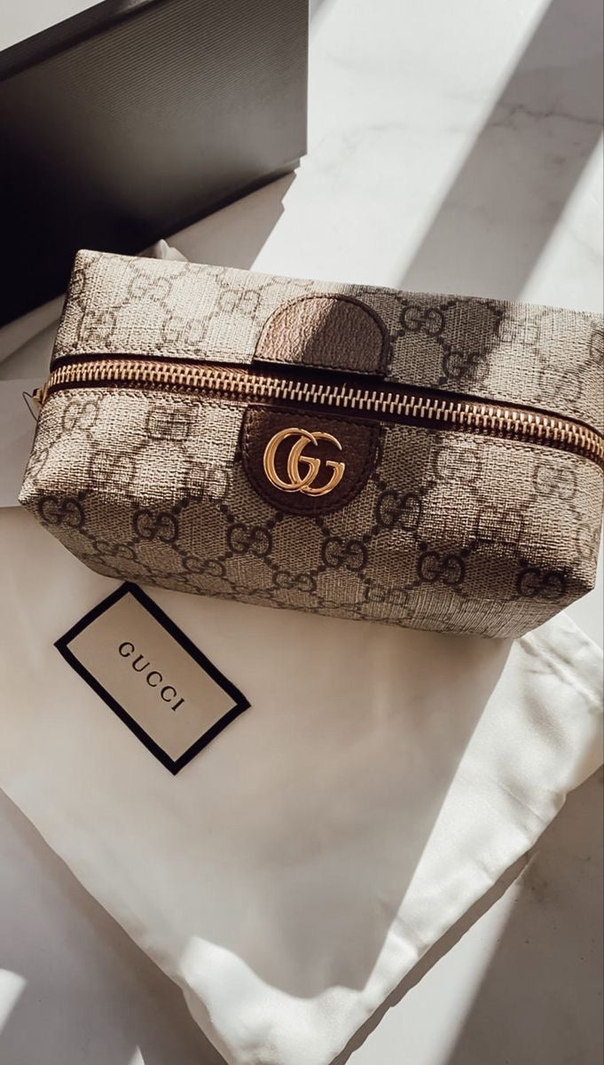 Gala Vanity Case