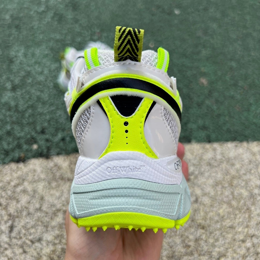Ofa Tesla Trainers