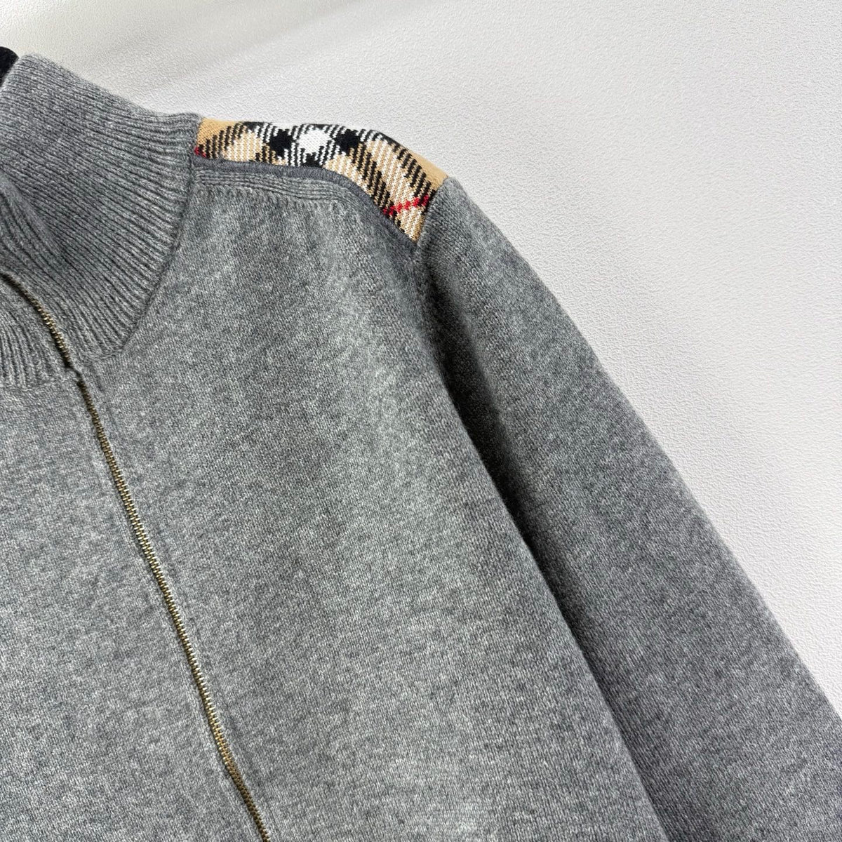 Burla Tentra Knit