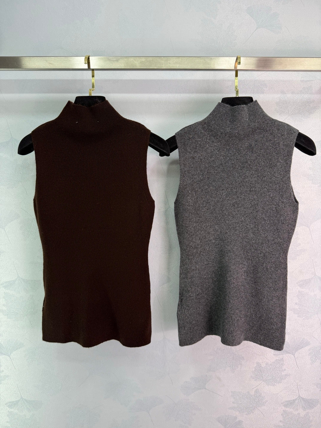 Poala Rosa Vest