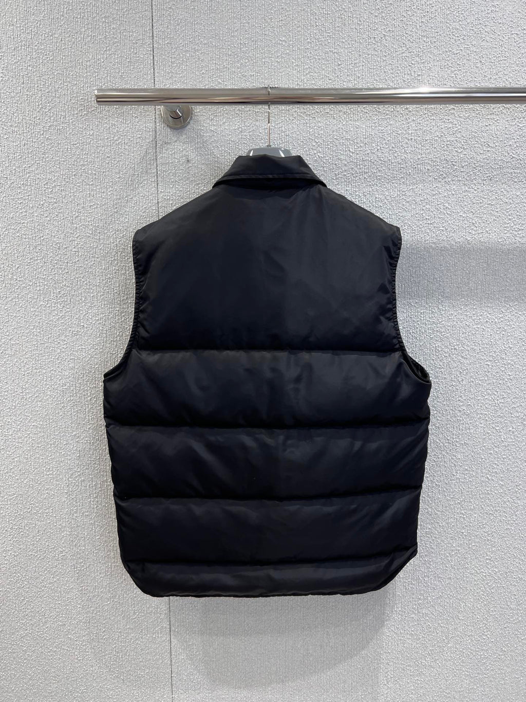 Poala Gilet