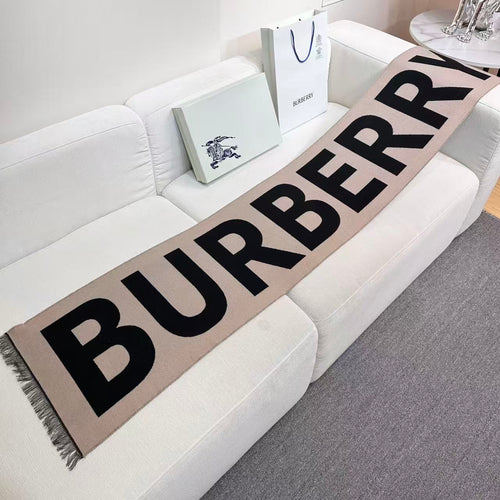 Bila Scarf