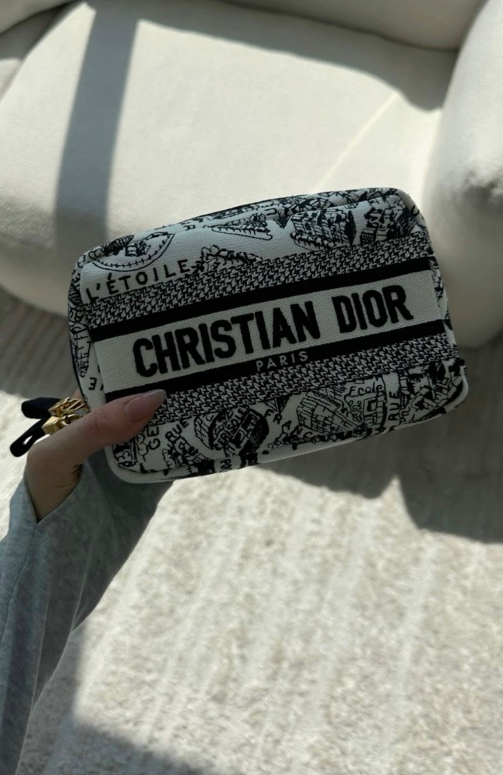 Diala Vanity Case