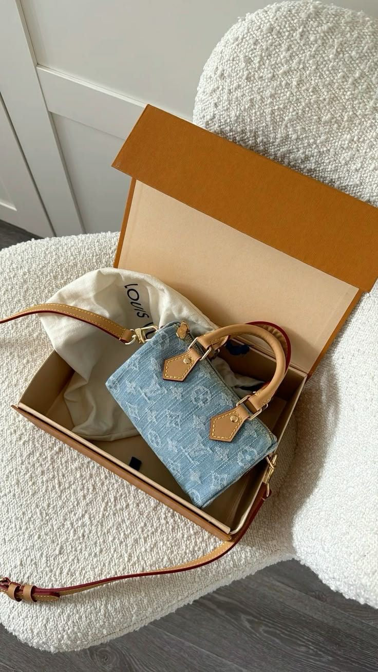 Loala Demi Speedy