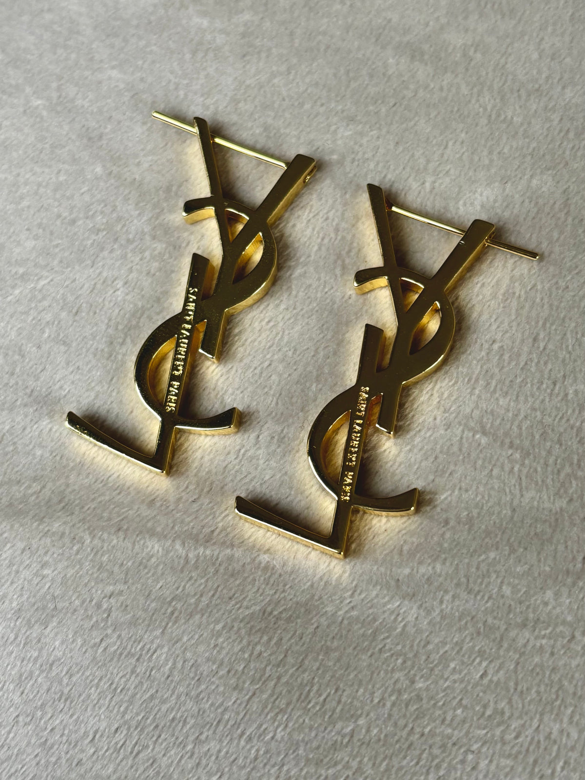 Evala Rextua Earring
