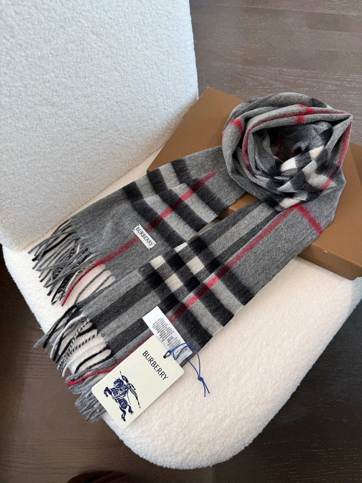Bila Genti Scarf