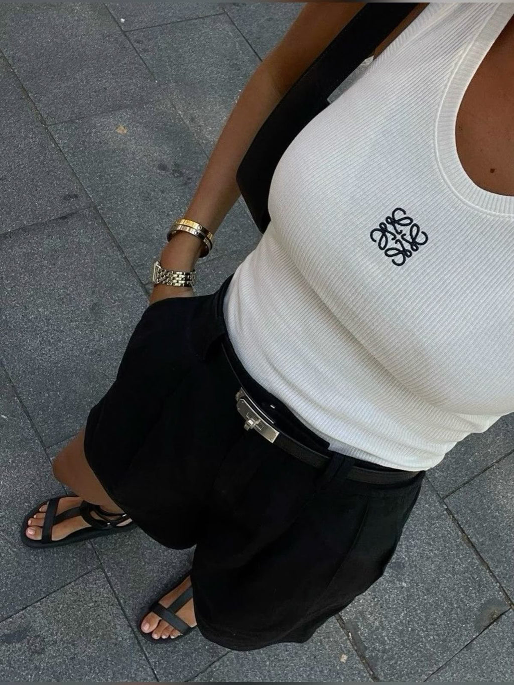 Lola Saga Vest