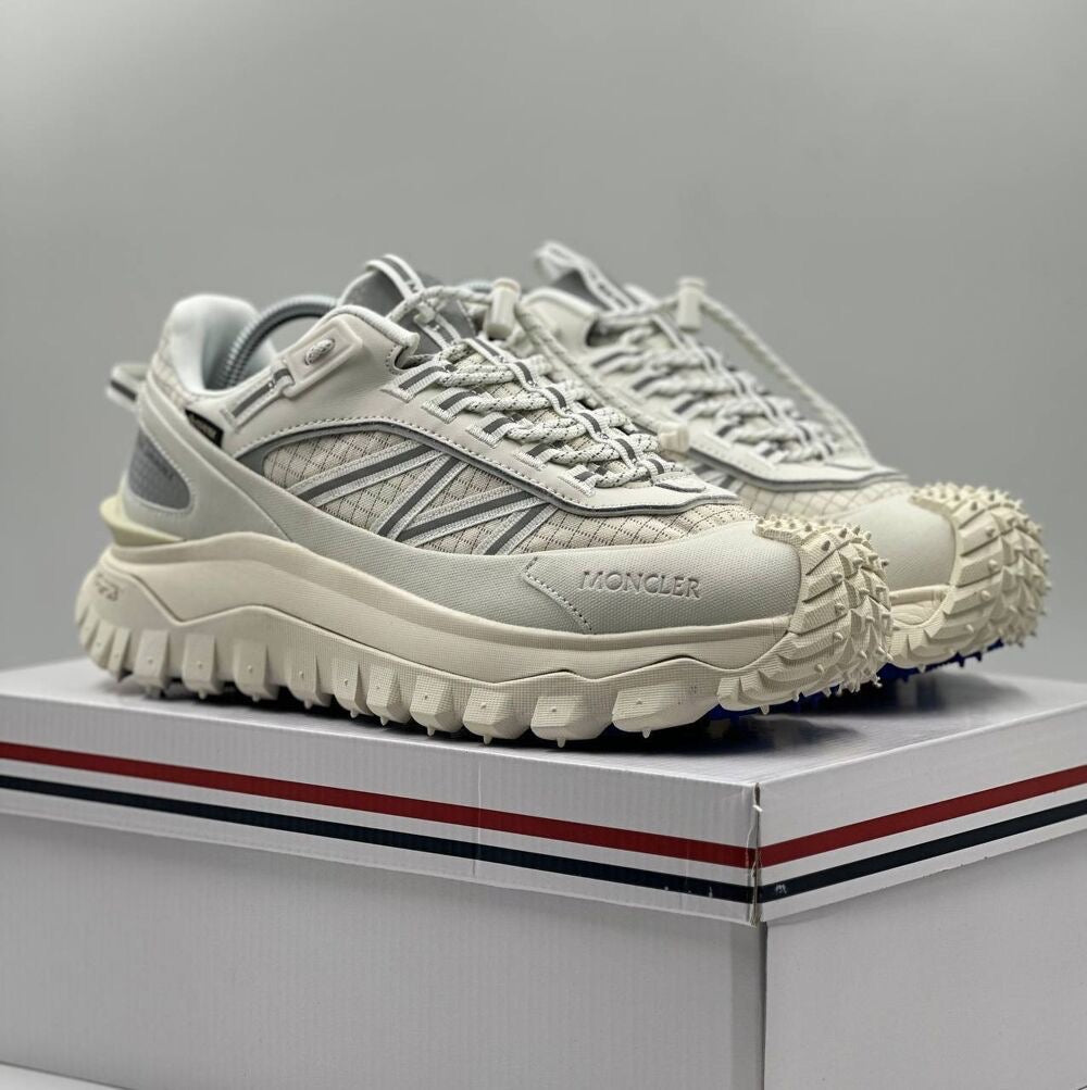 Mika Sneakers