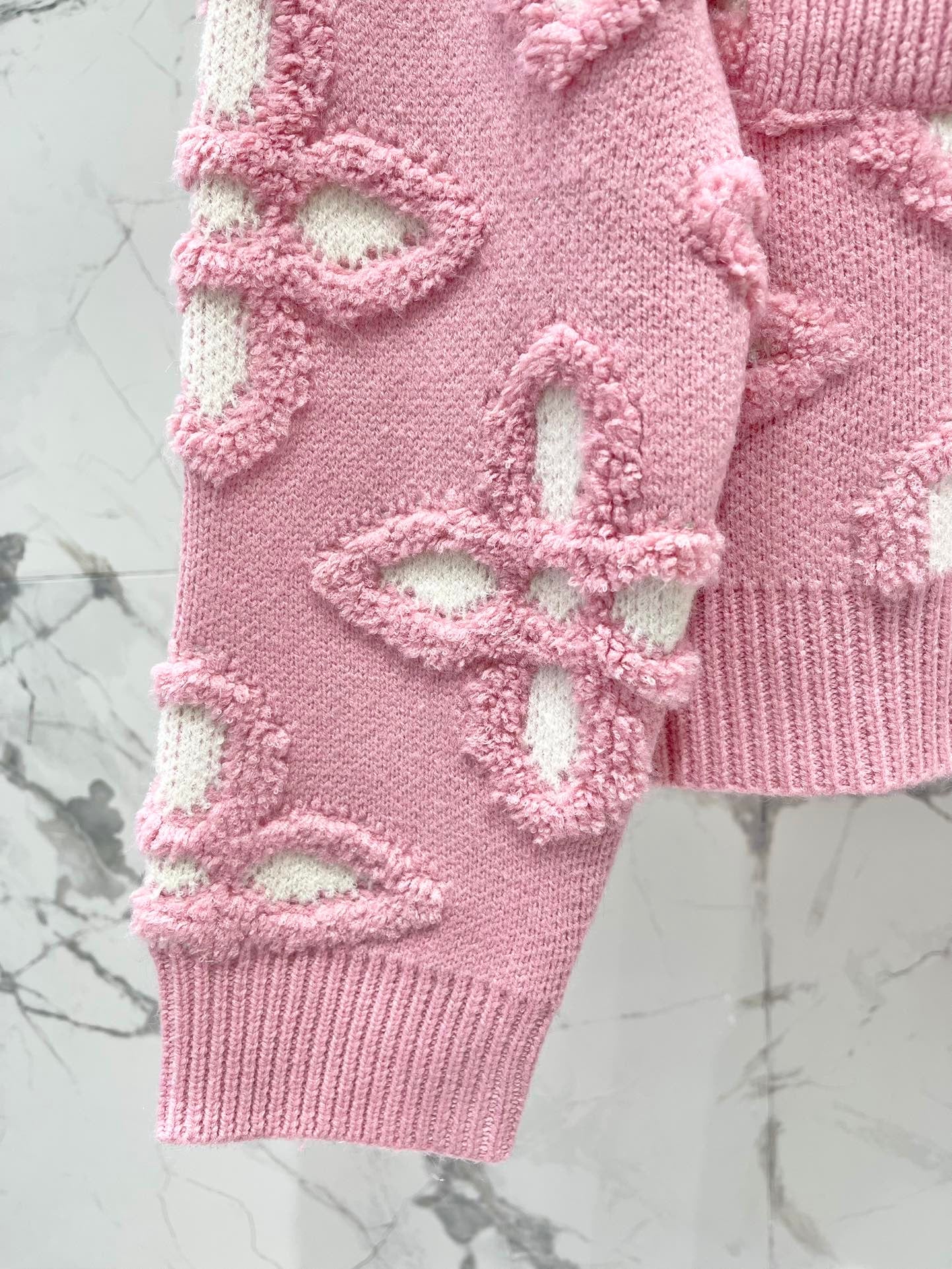 Lola Senja Knit