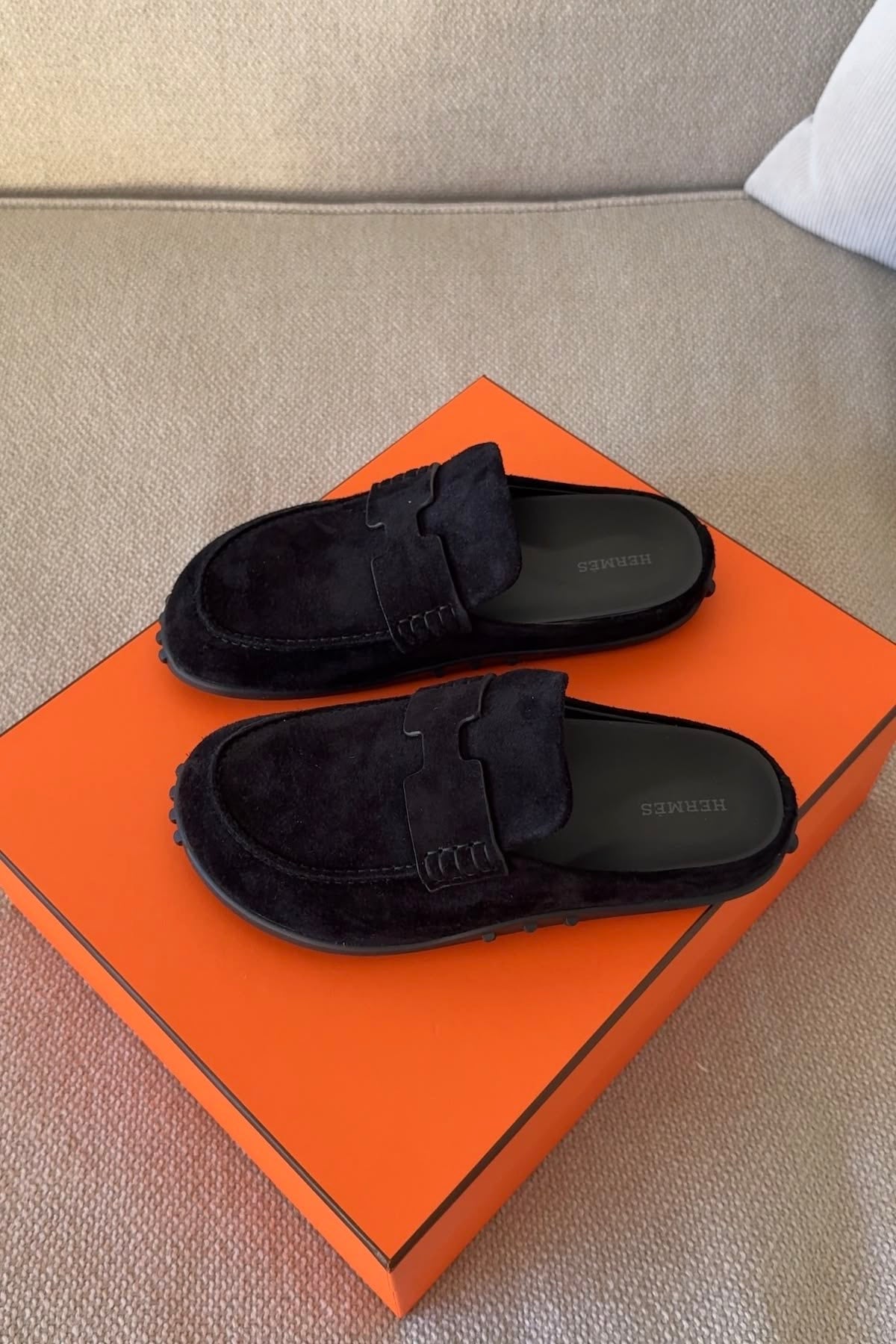 Hima Go Mules