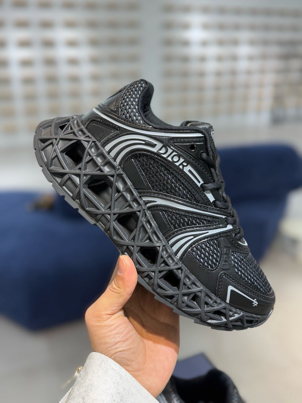 Dila Reta Trainers
