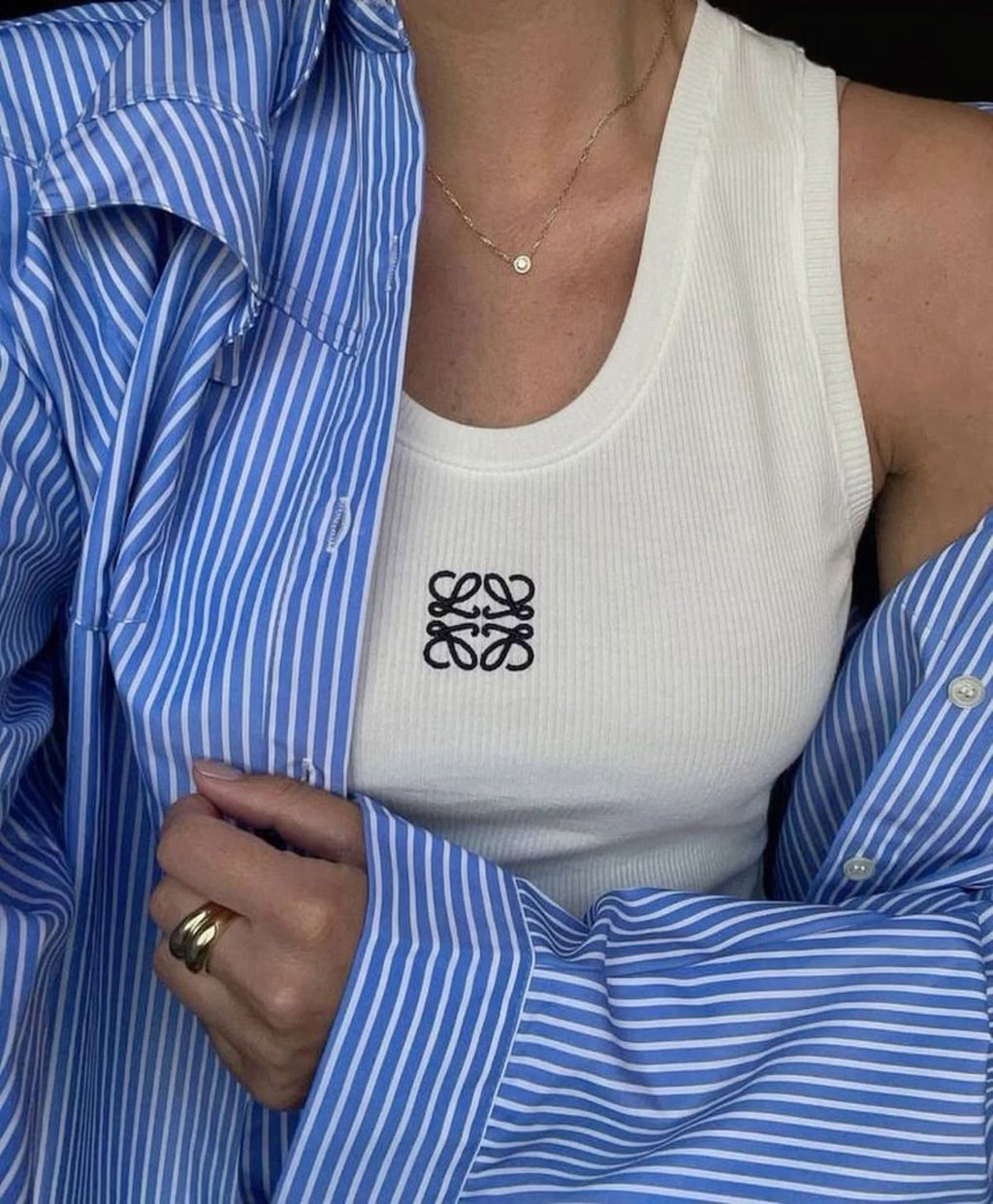 Lola Saga Vest