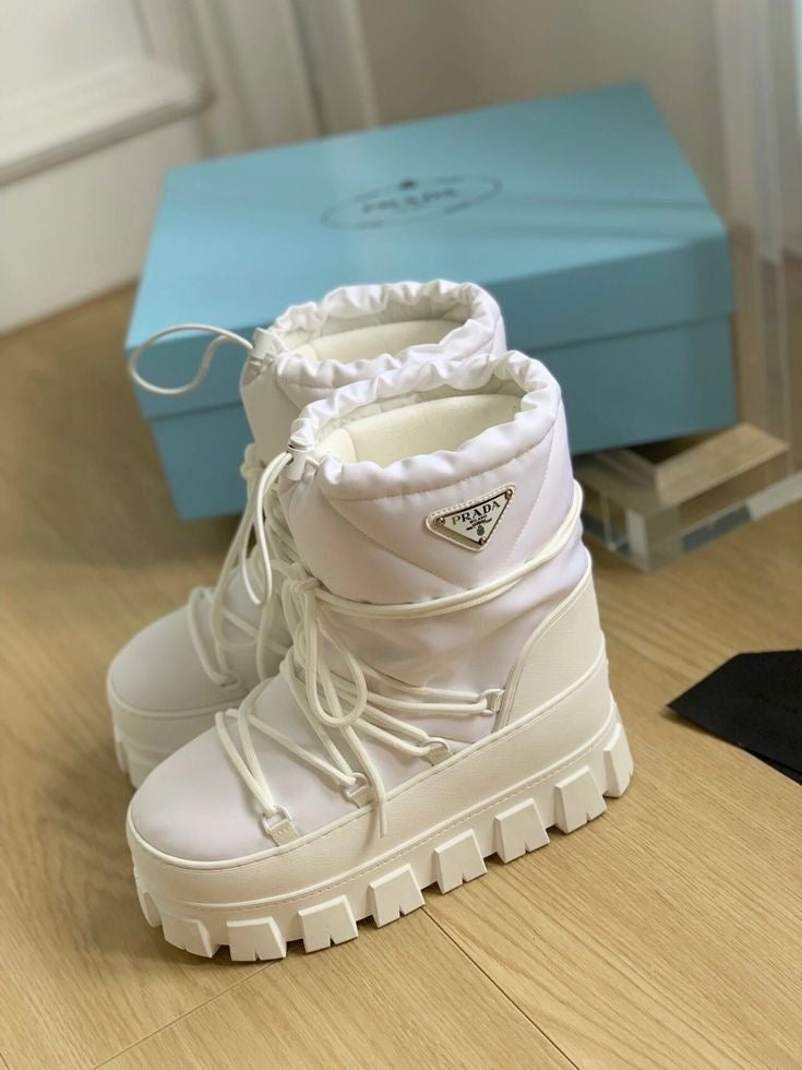 Paola Fextra Boots