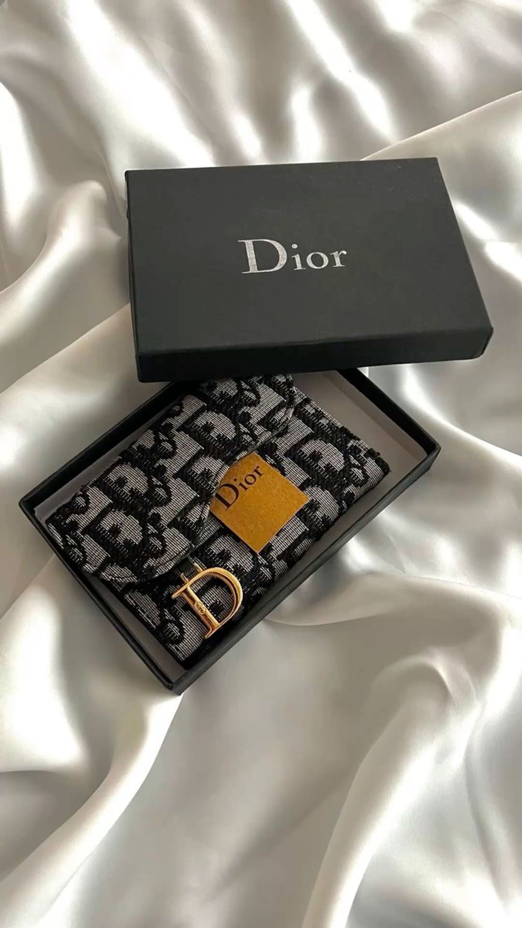 Diala Dextra Cardholder