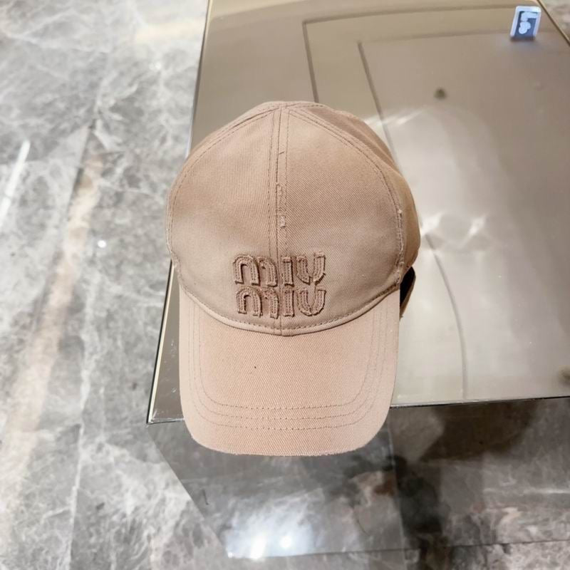 Mila Rentus Cap