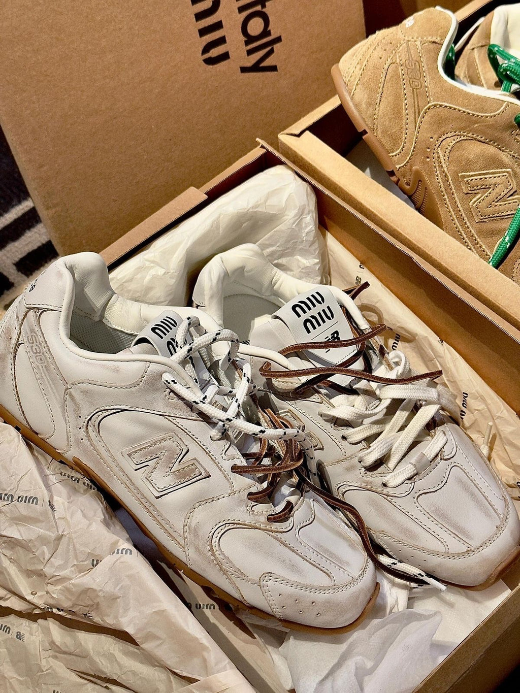 Mila Sneakers