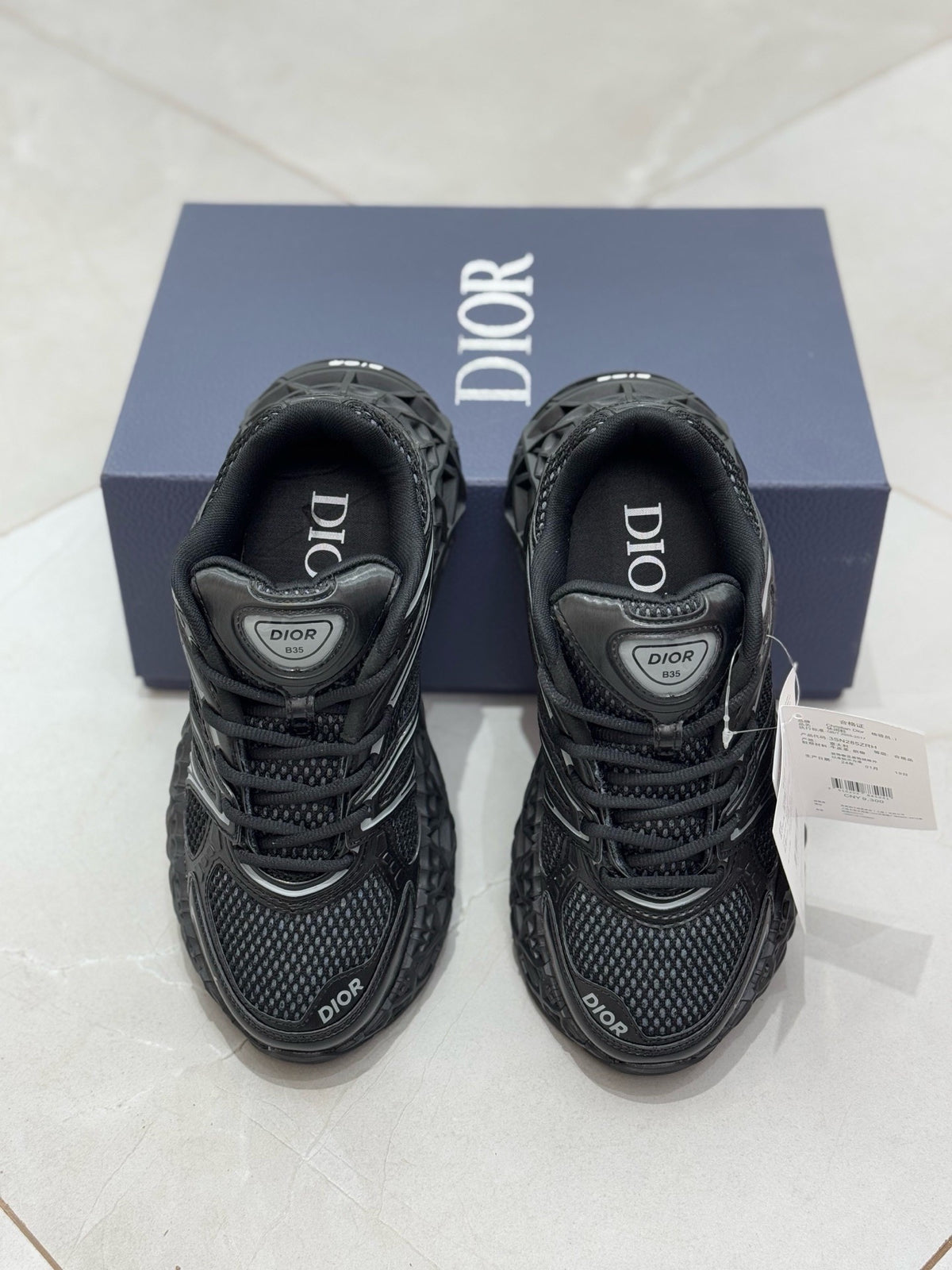 Dila Reta Trainers