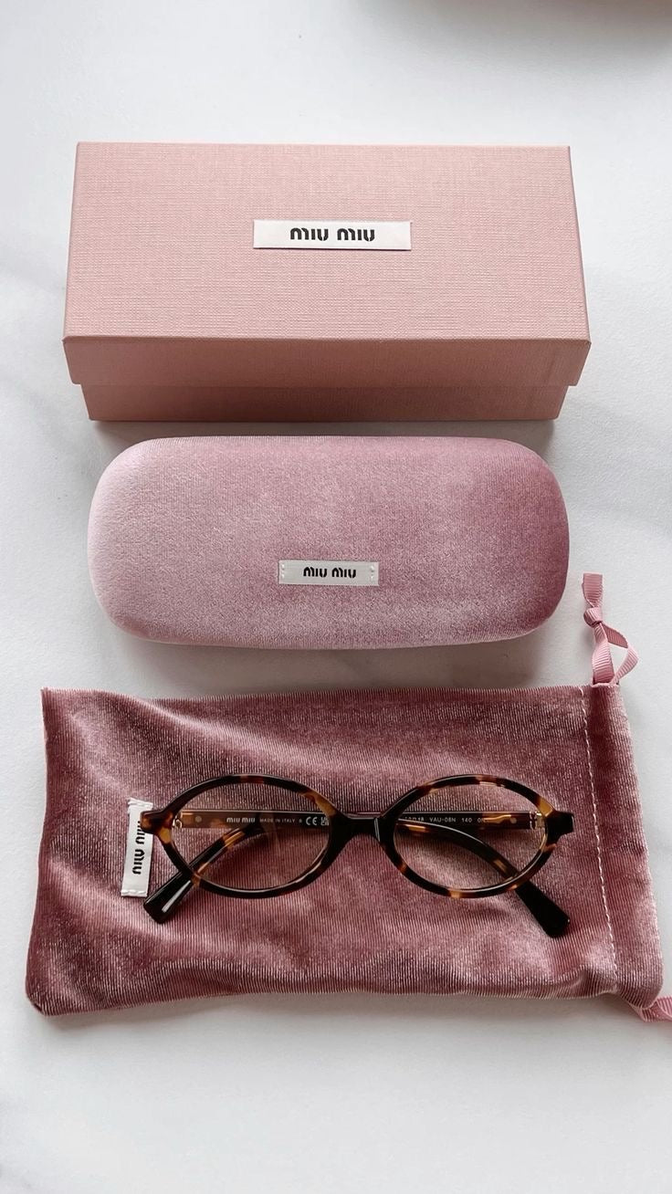 Mila Fenda Glasses