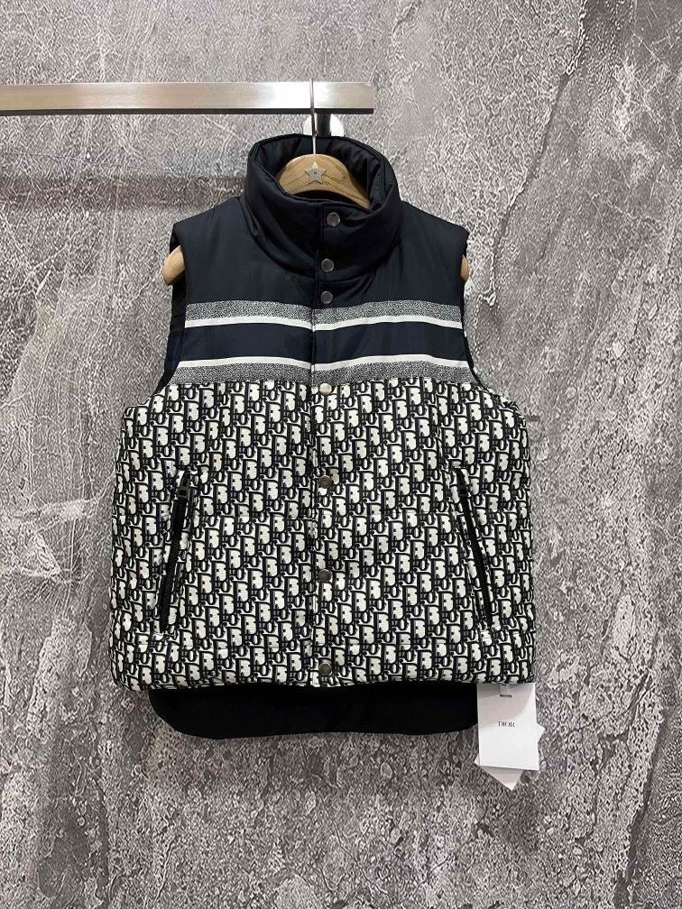 Dior puffer gilet Christian Dior jacket 