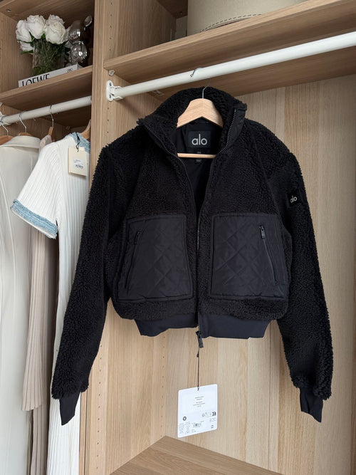 Aola Fleece