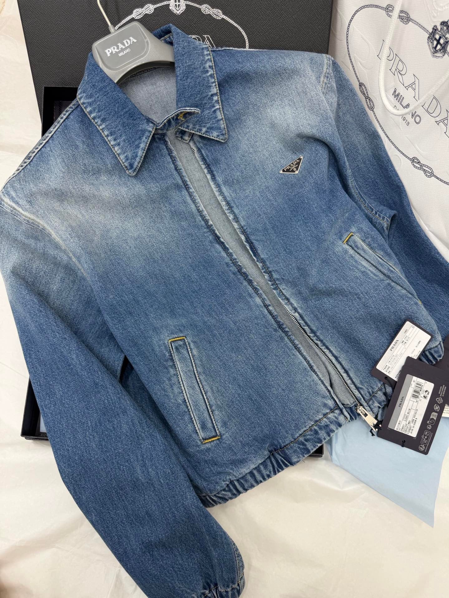 Poala Densi Jacket
