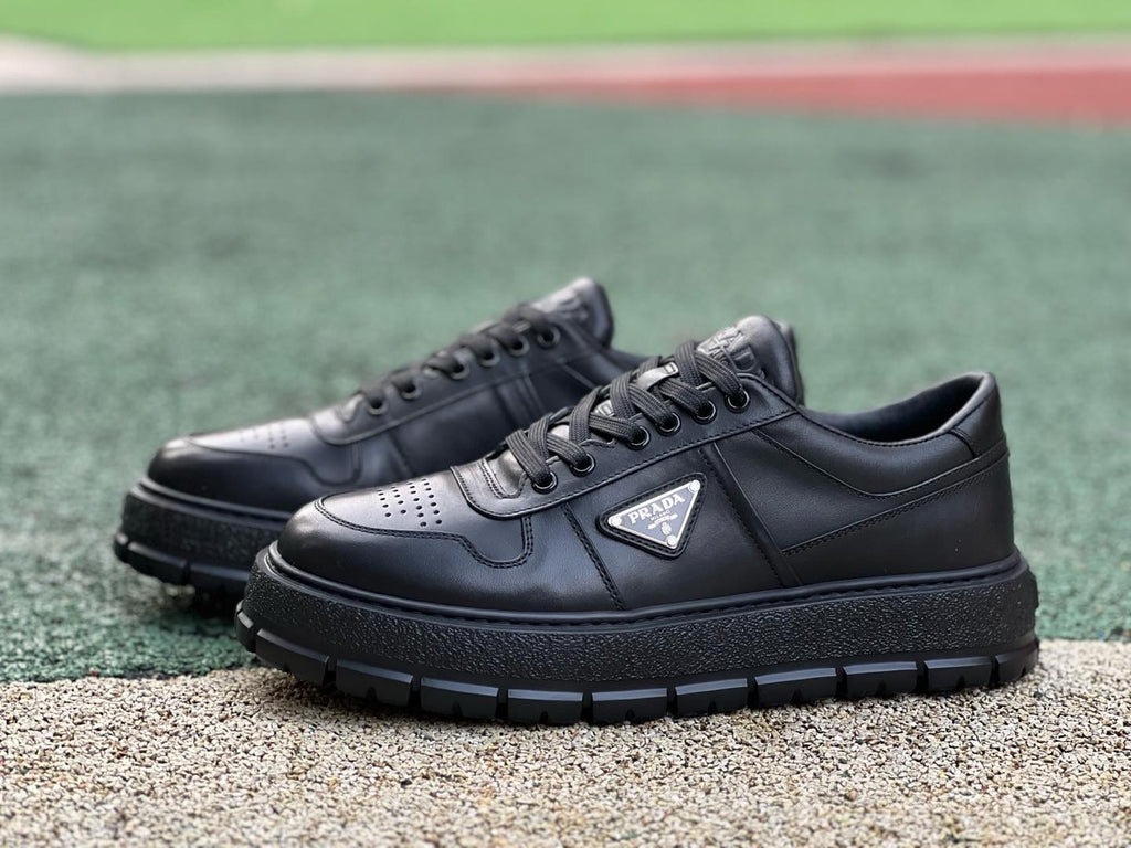 Paola Dinka Trainers