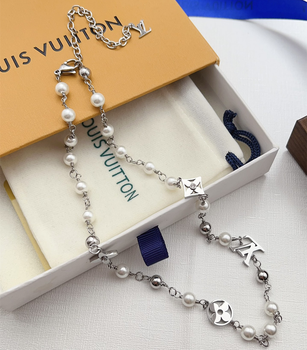 Loala Carola Necklace