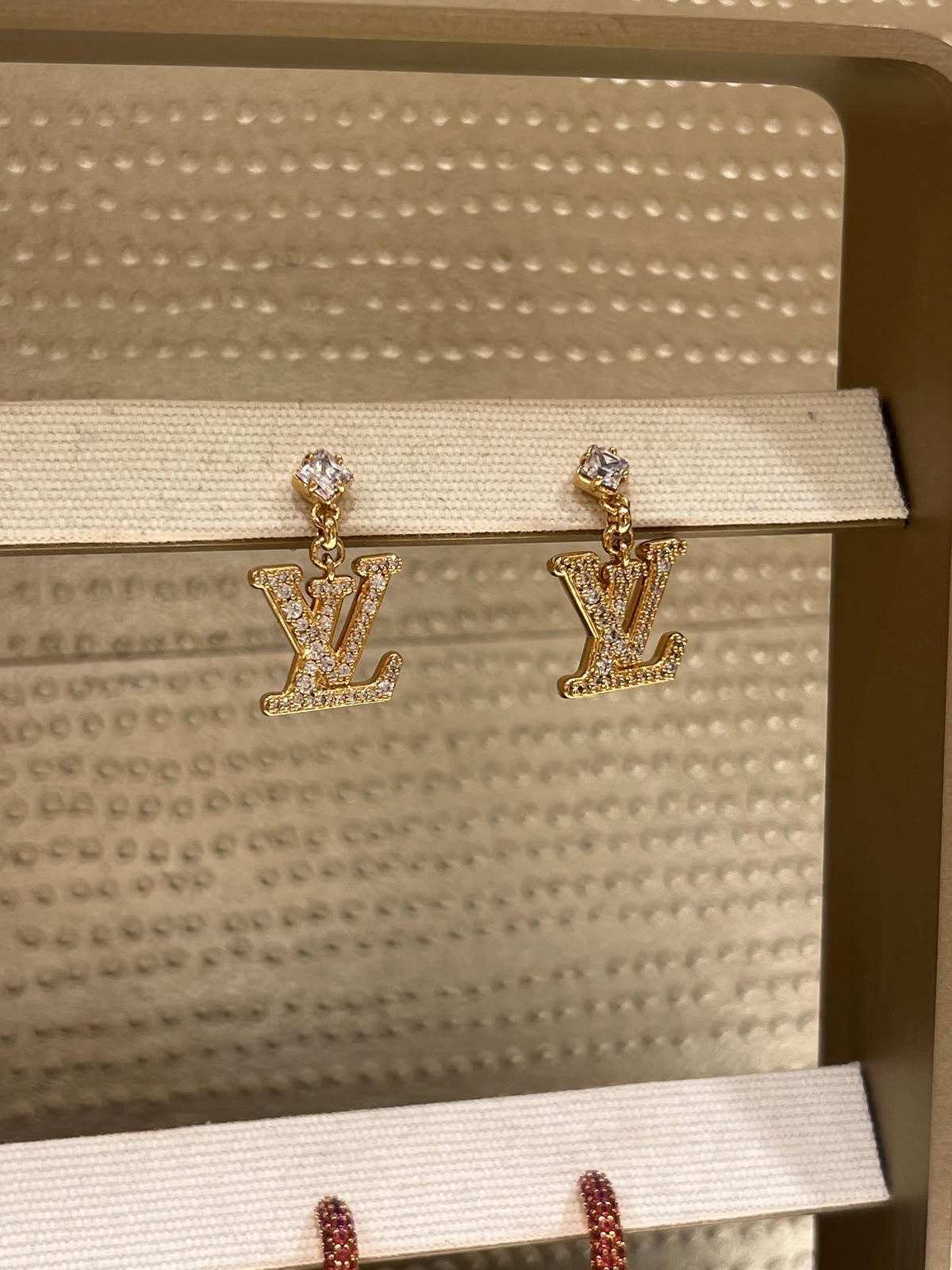 Loala Studs