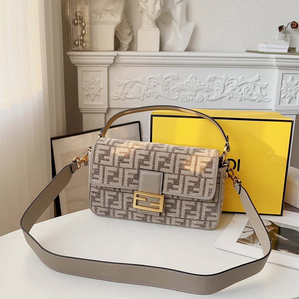 Fendi Nude Baguette Bag 