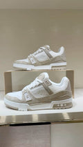 Loala Sinka Sneaker