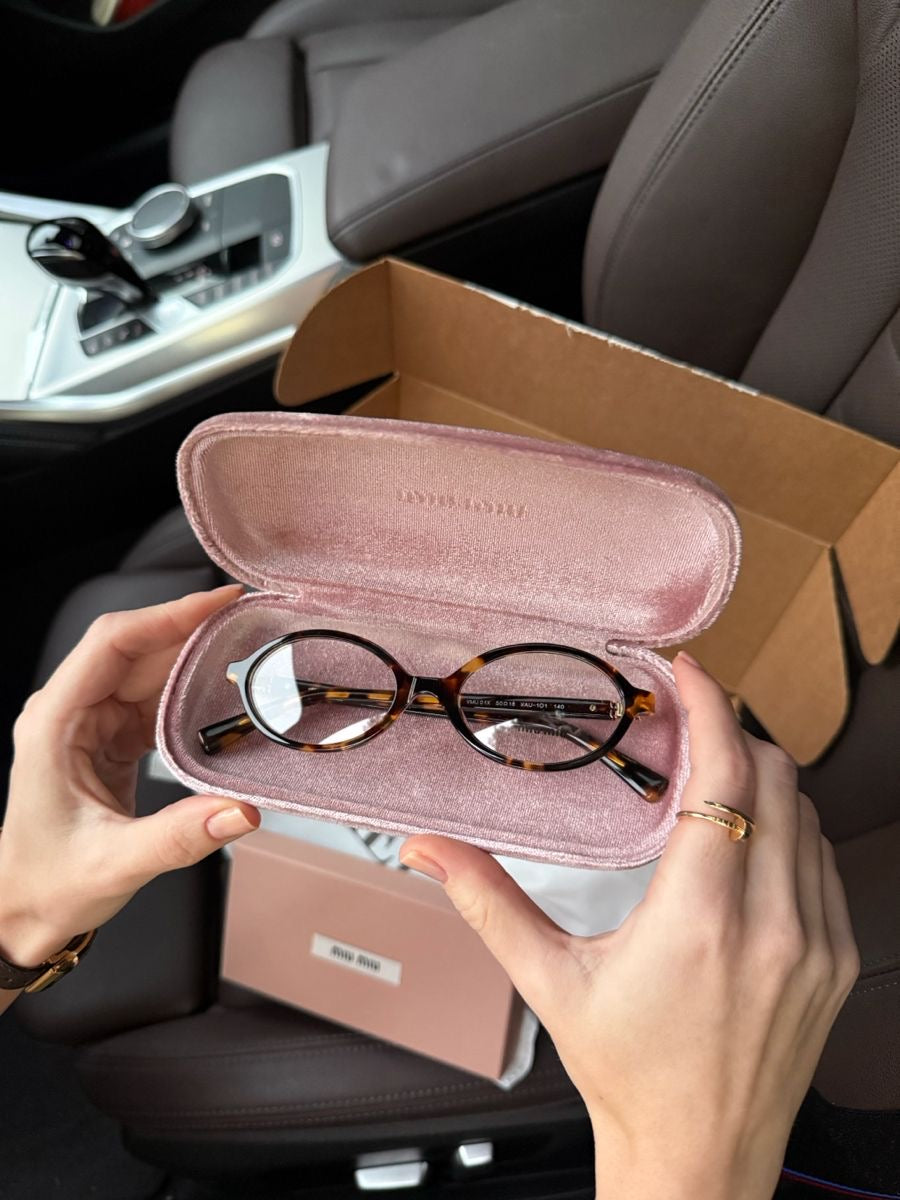Mila Fenda Glasses