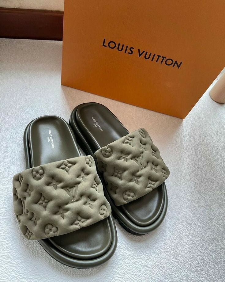 Loala Ramaya Slides