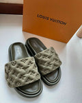 Loala Ramaya Slides
