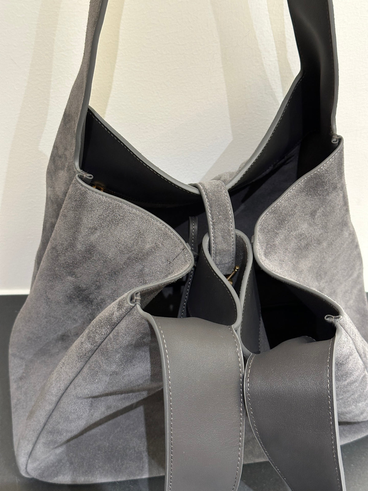 Evala Dinti Bag