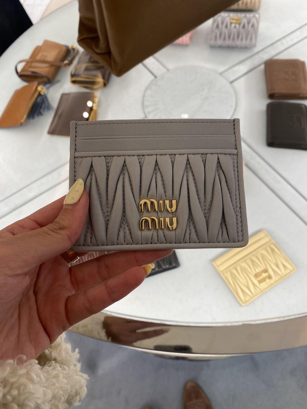 Mila Pera Card Holder