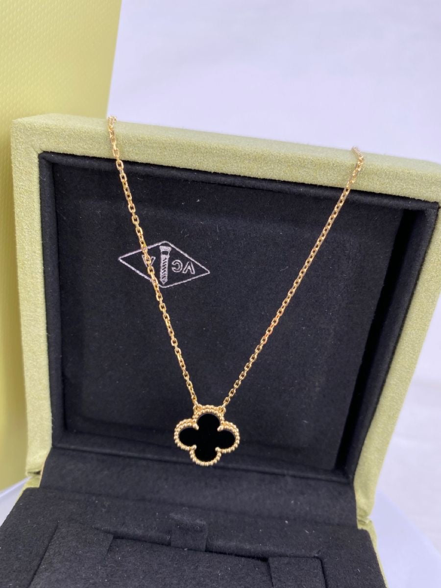 Vala Raksa Pendant
