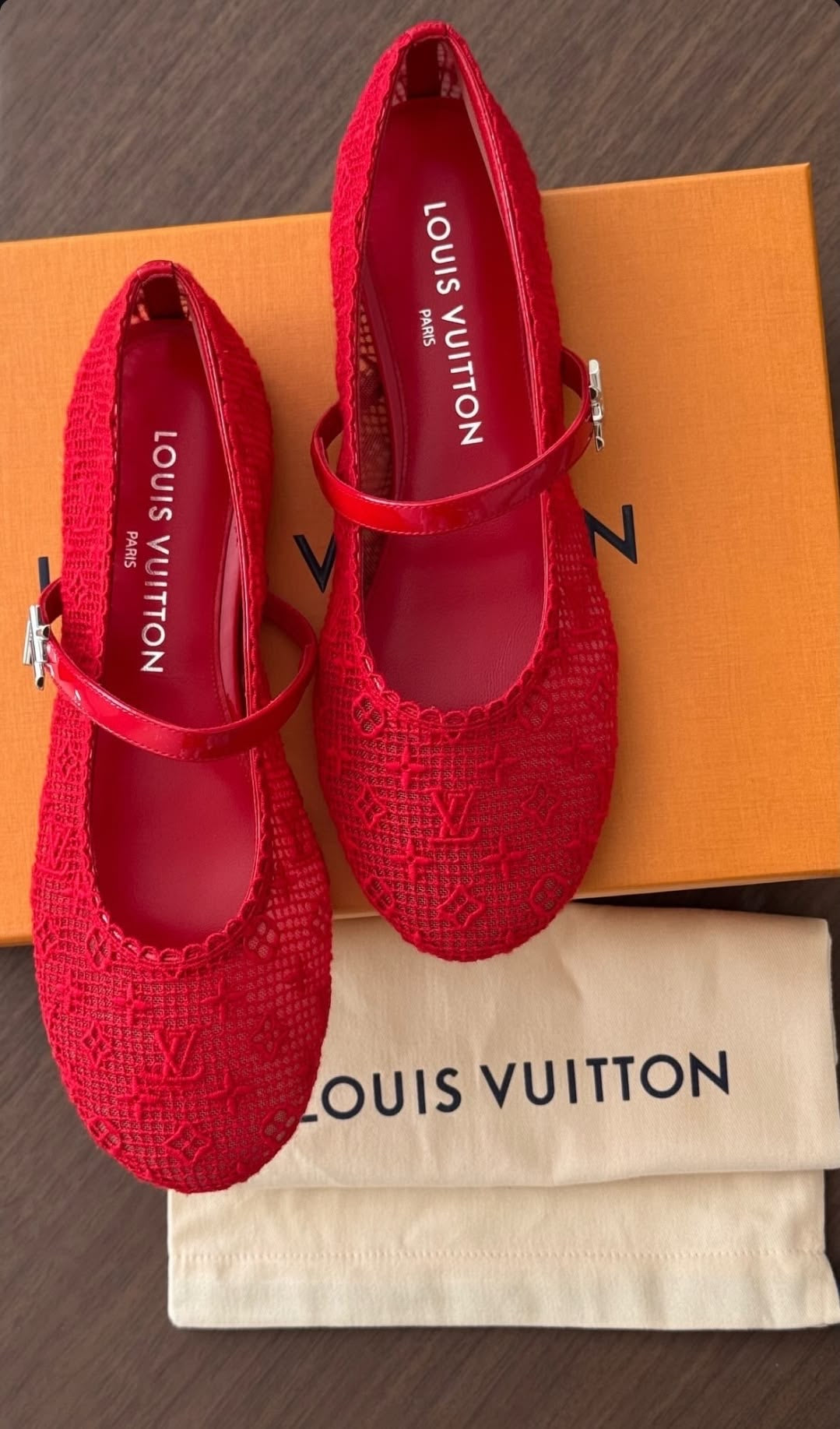 Loala Tinra Flats